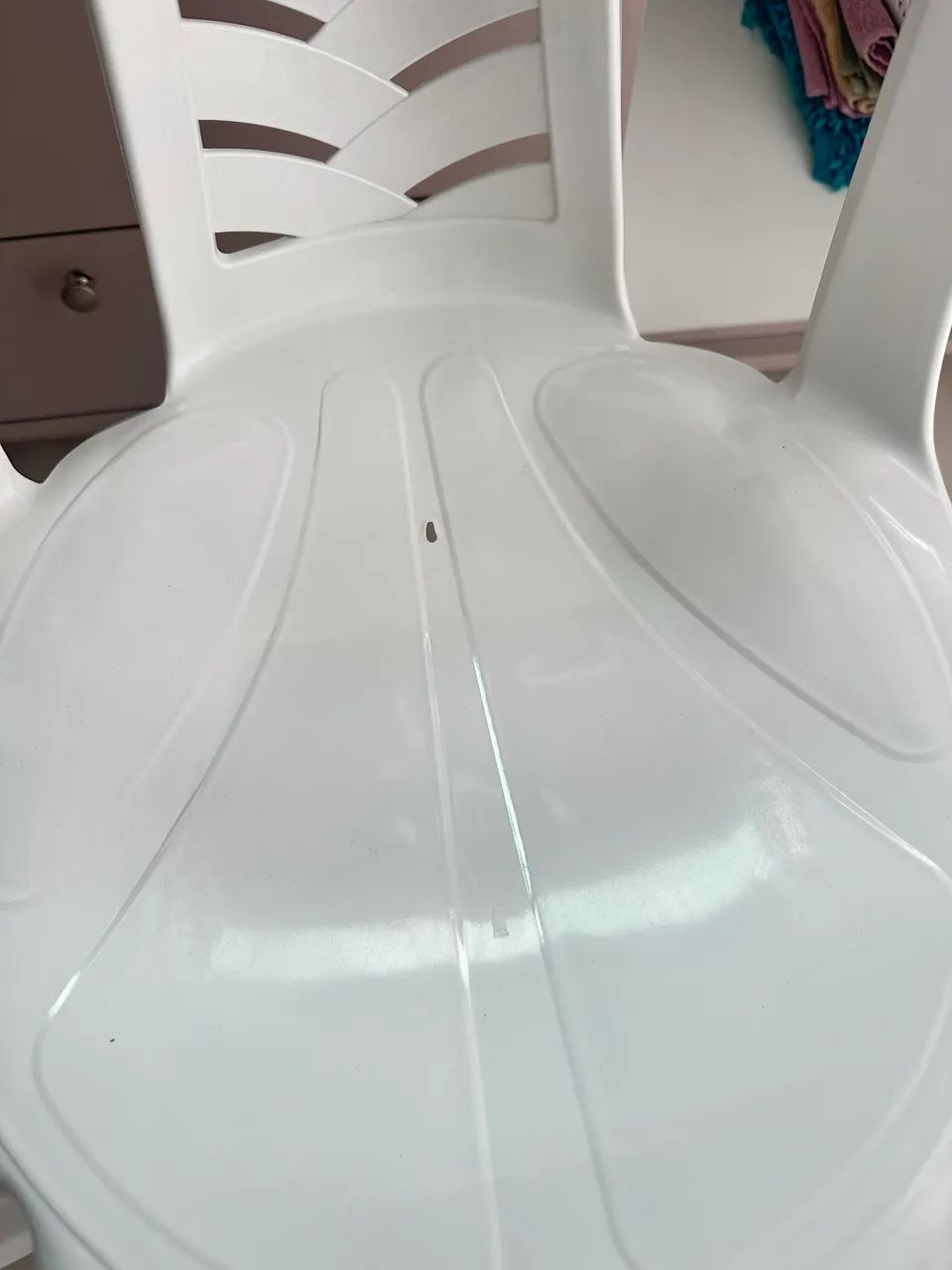 Cadeira plástica - Foto 4