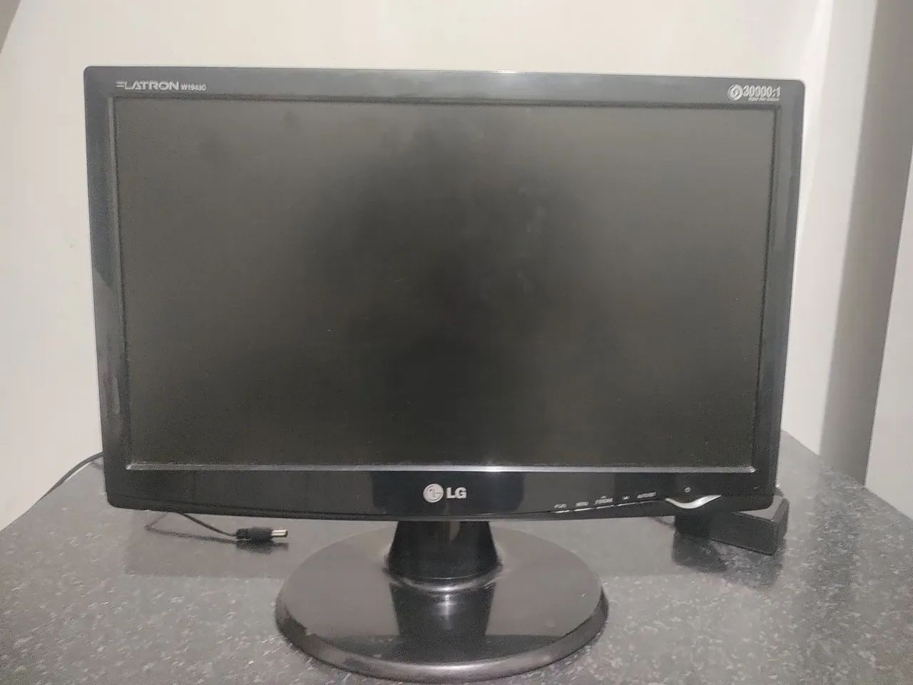 Monitor LG Flatron W1943C