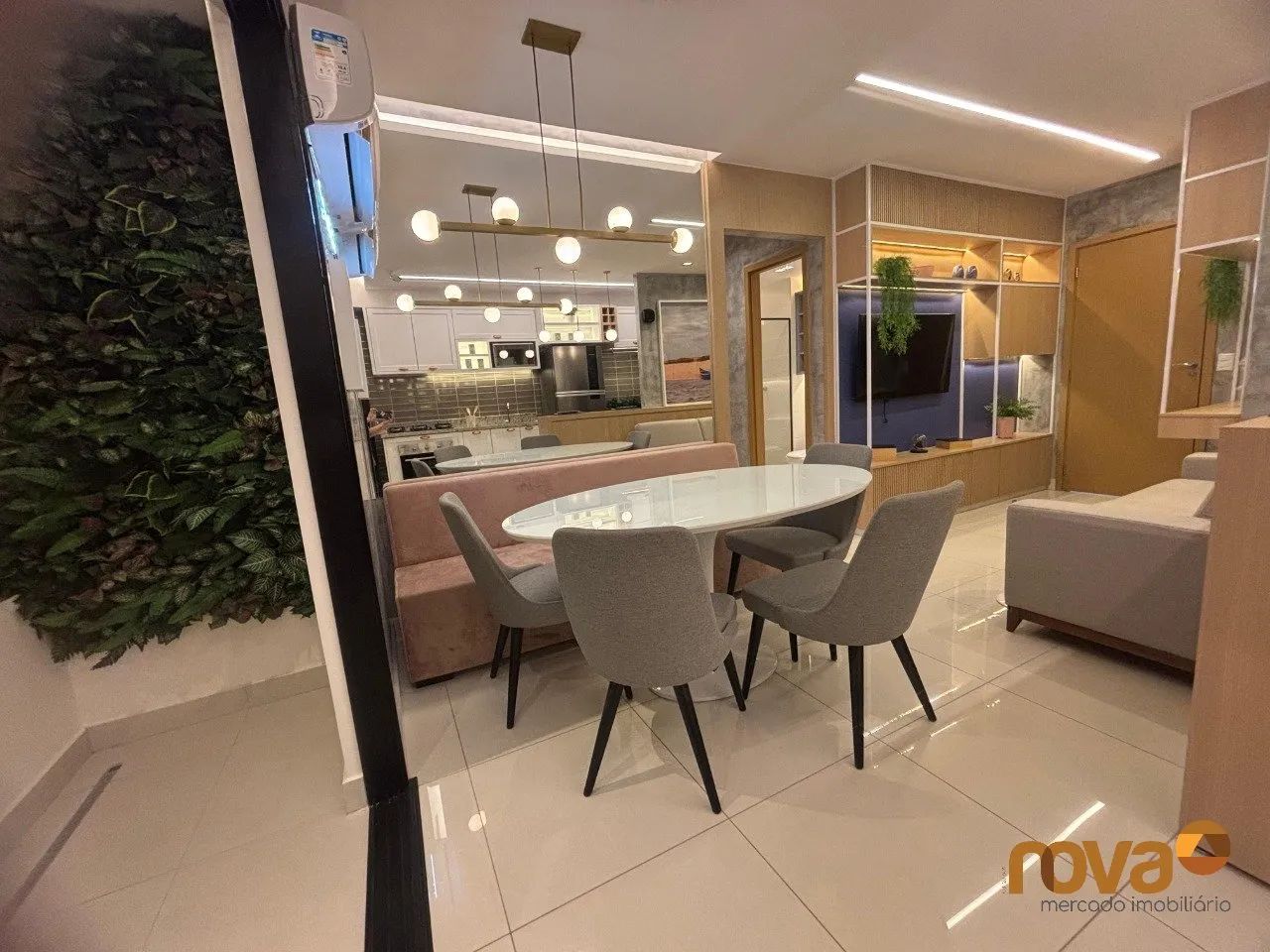 Apartamento 2 Quartos, 1 Suíte, St. Crimeia Oeste - Foto 5