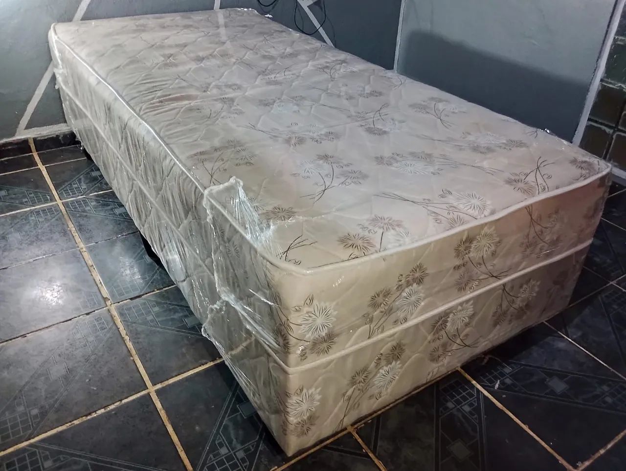 Cama Box Solteiro De Espuma Higienizada  - Foto 3