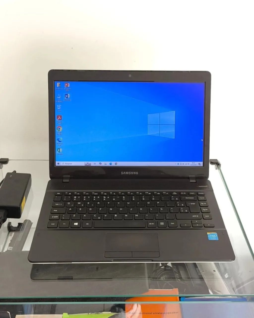Notebook Samsung NP370E4K | Celeron 3205U | 4GB | 128GB SSD | HD | 14.0"