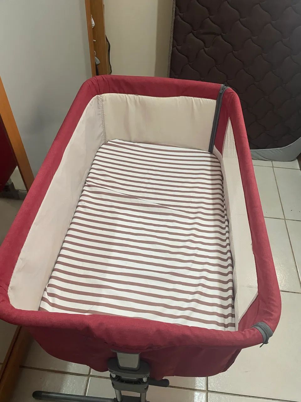 Vendo berço kiddo seminovo