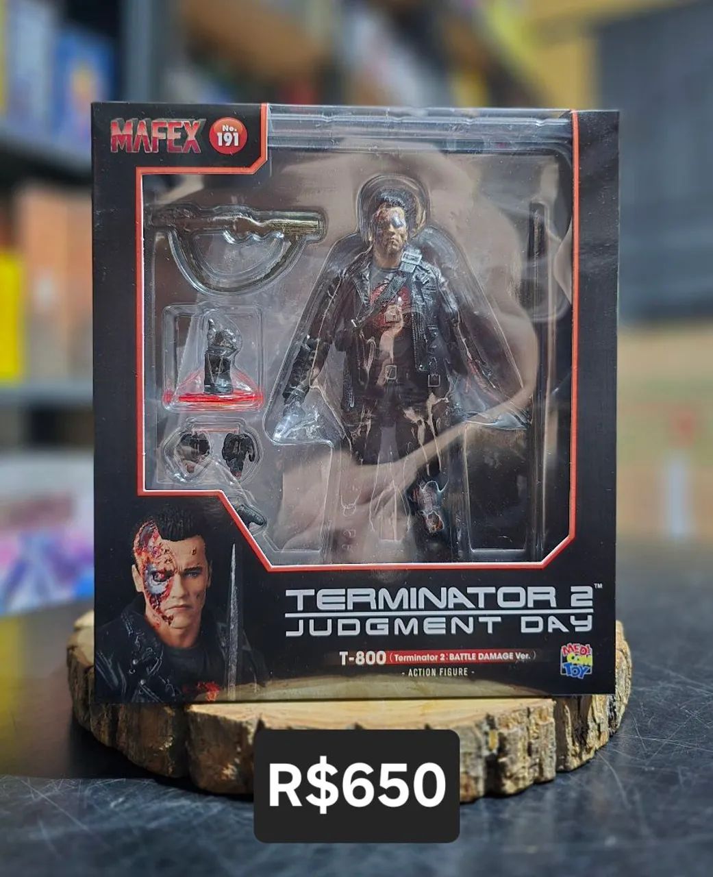 T-800 Battle damahe Mafex