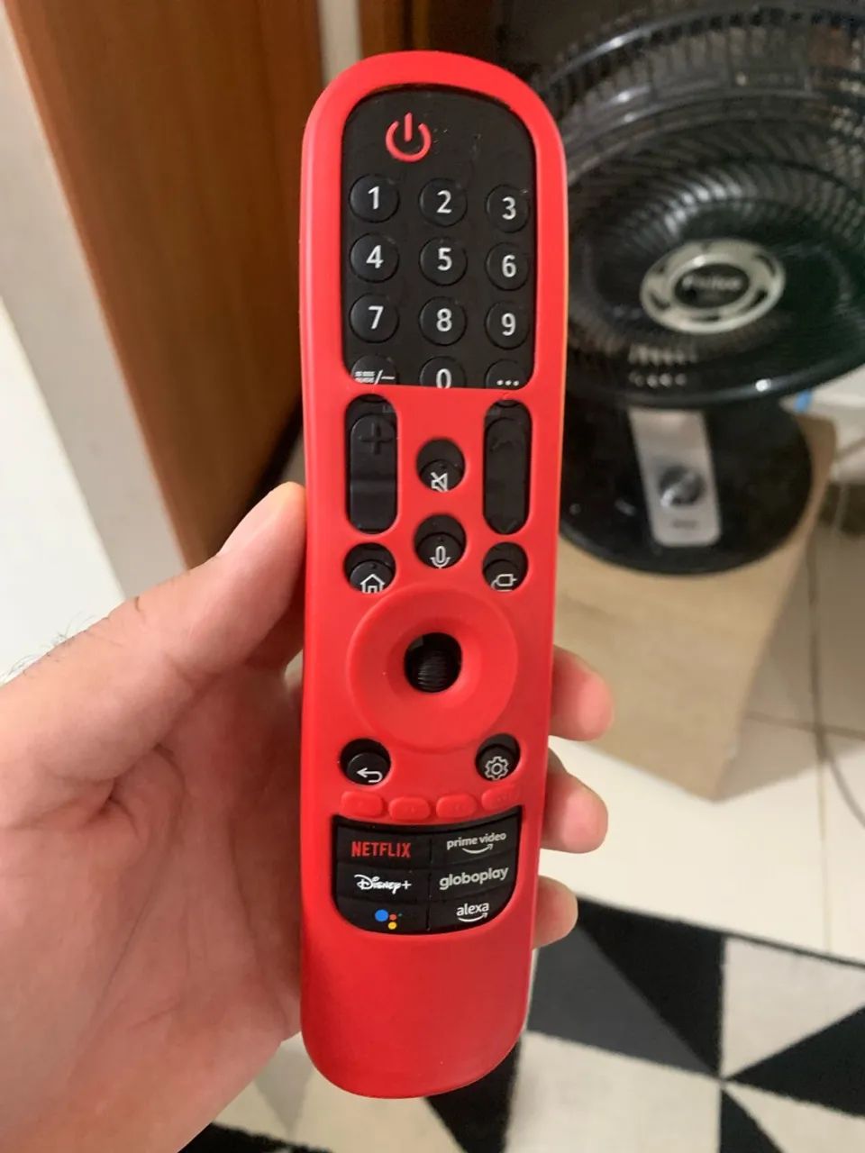 TV LG 60 POLEGADAS 4K - Foto 2