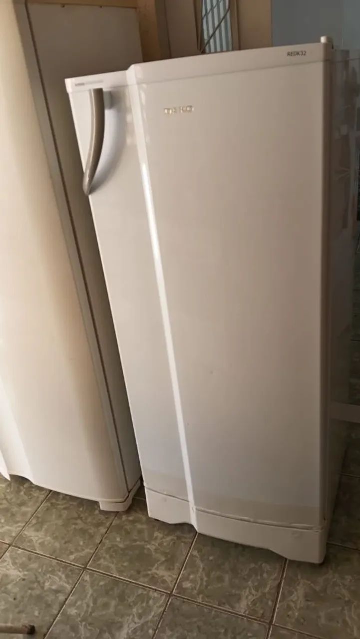 Geladeira Dako funcionando perfeitamente passando o cartão. - Foto 2