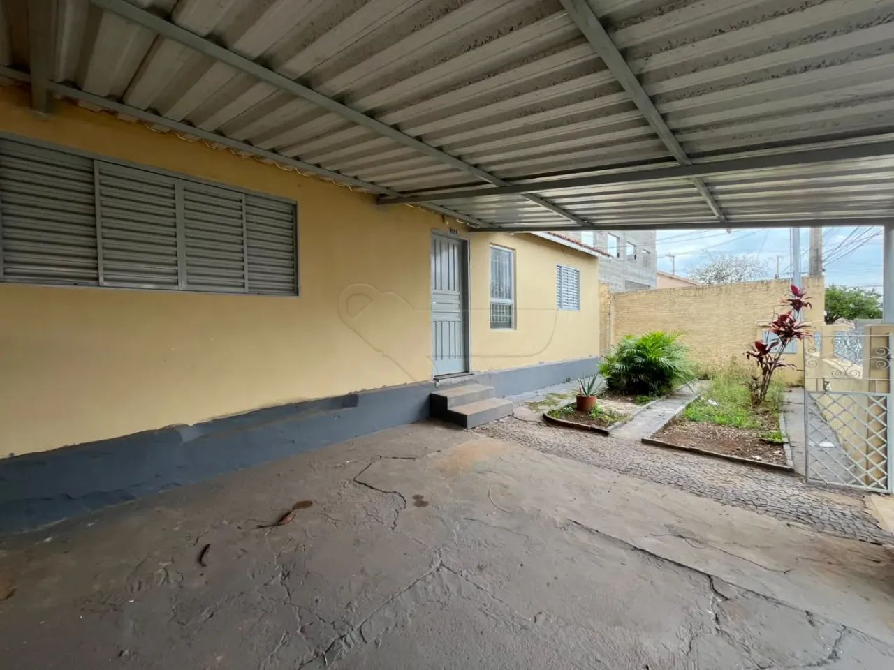 Casa residencial com 02 quartos no Bairro Boa Vista. - Foto 2