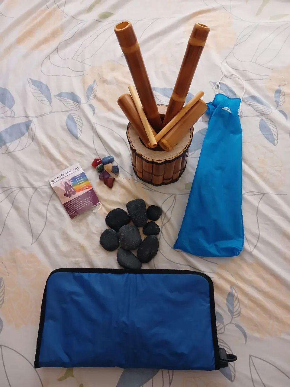 Kit de manta, pedras e bambus  - Foto 3