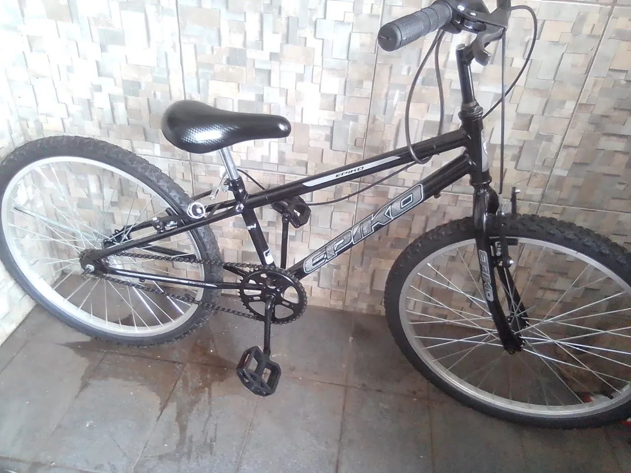 BICICLETA Aro 24 praticamente NOVA !!!