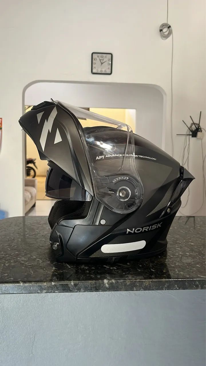 CAPACETE NORISK ROBOCOP