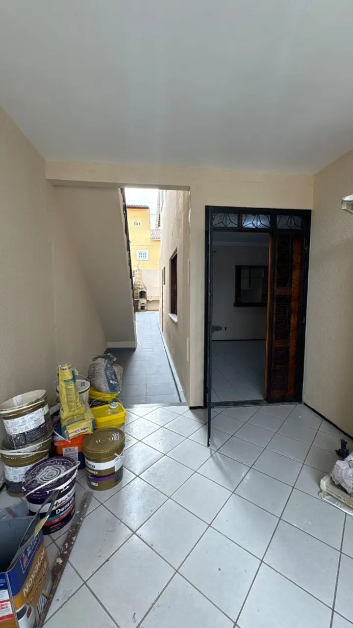 Casa duplex com cinco quartos sendo quatro suítes - Jardim das Oliveiras - 208m²  - Foto 4