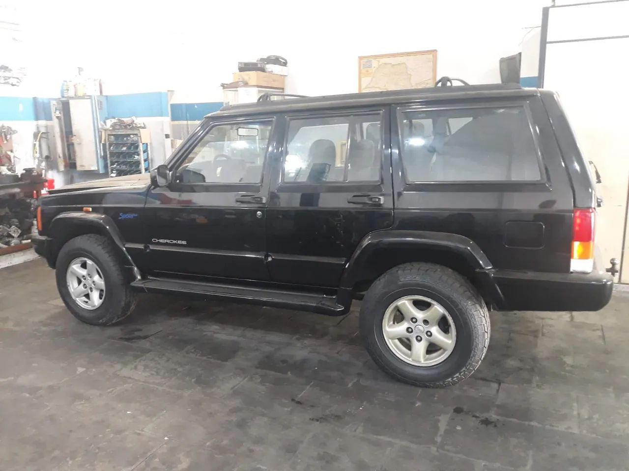 Jeep Cherokee Cherokee Sport 4.0 Mec./Aut. 1998