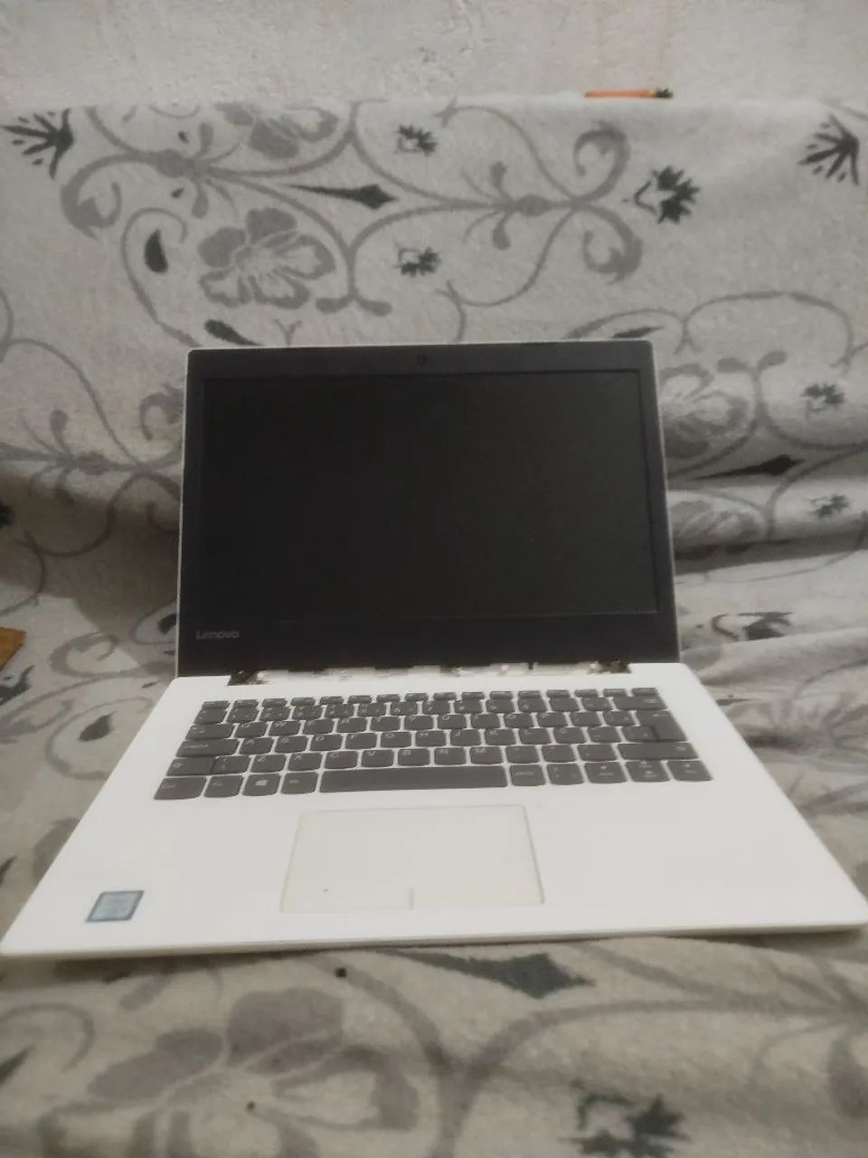 Notebook Lenovo i3 6g,ddr4  - Foto 2