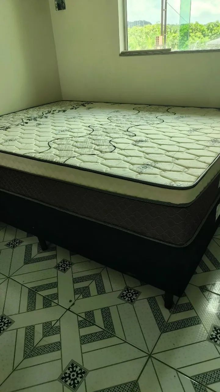 Vendo cama de casal completa