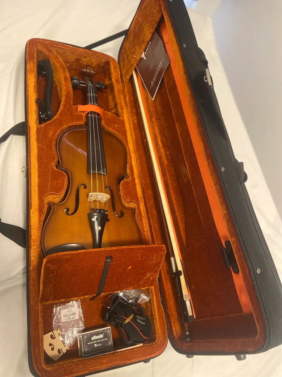 Violino Eagle 4/4 ve 441 com case  - Foto 4