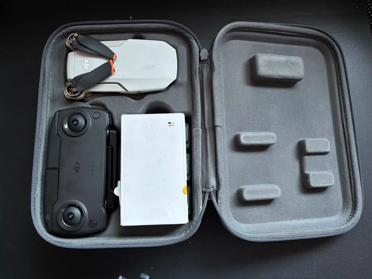 Drone DJI MINI SE Fly More Combo - Foto 4