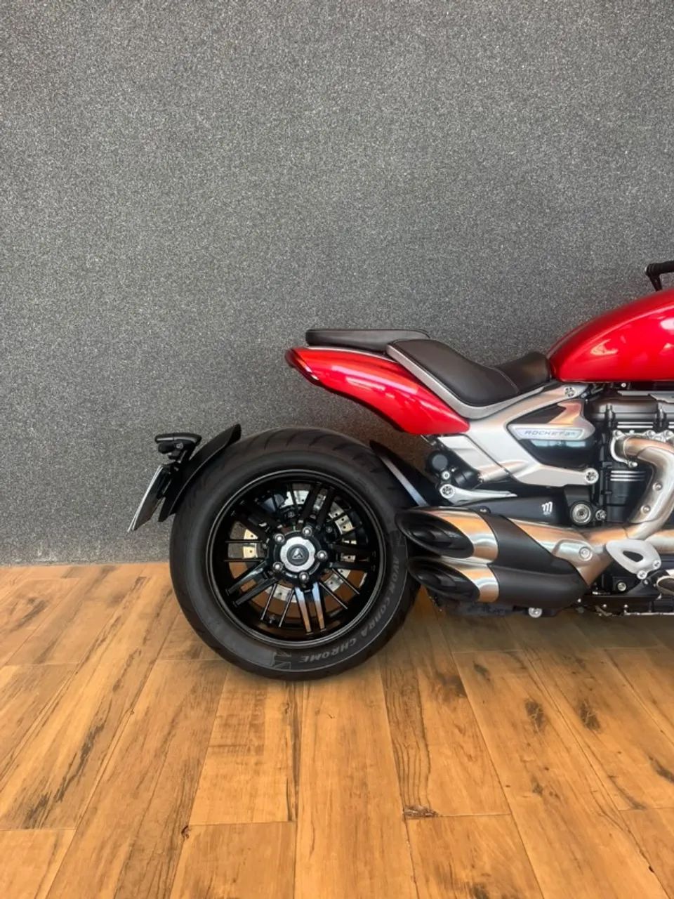 Triumph Rocket III R 2500cc 2022 - Foto 4