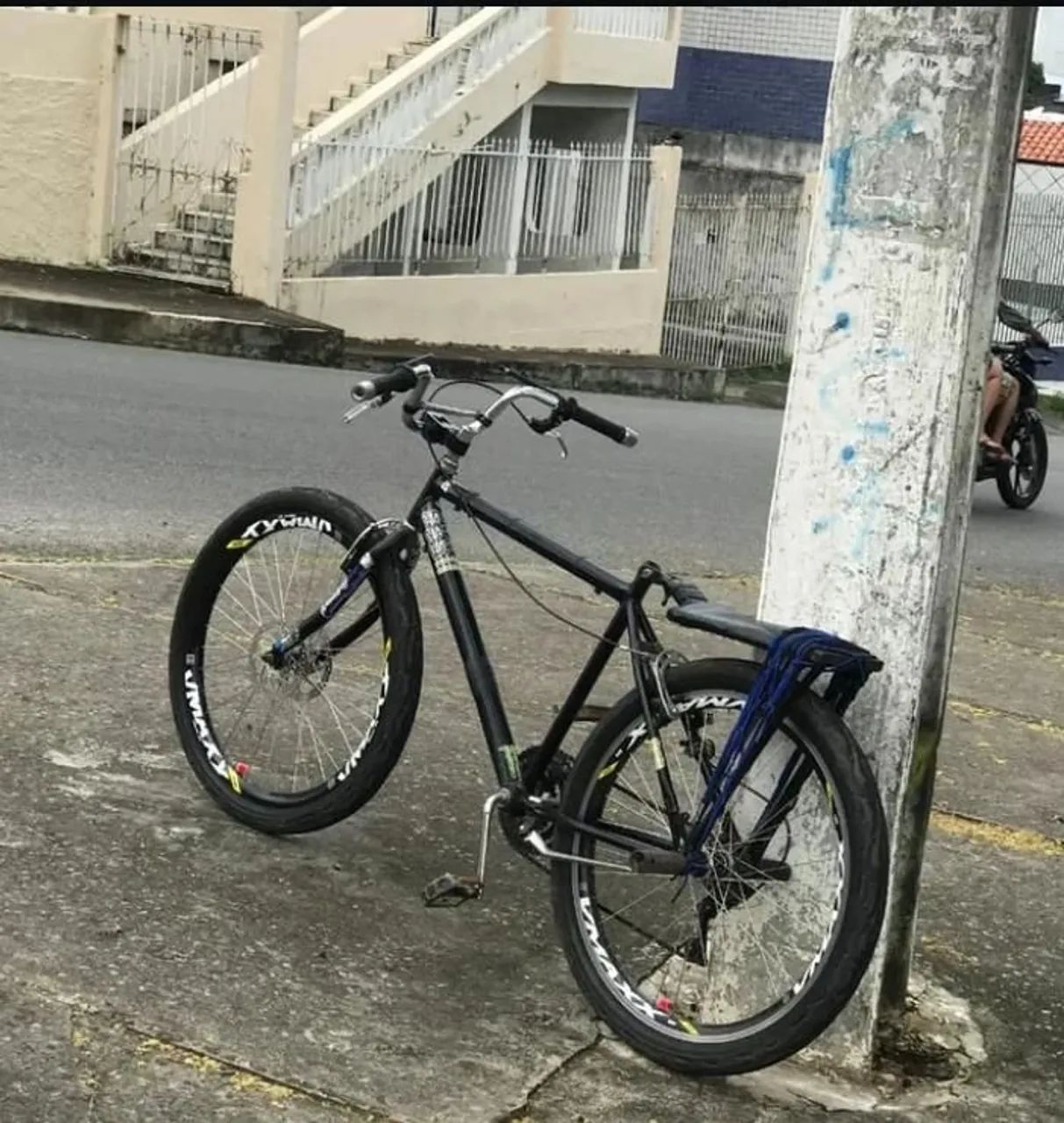 Vende-se bicicleta montadinha 