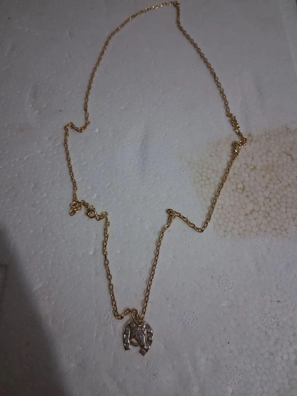 Cordão de ouro 18 