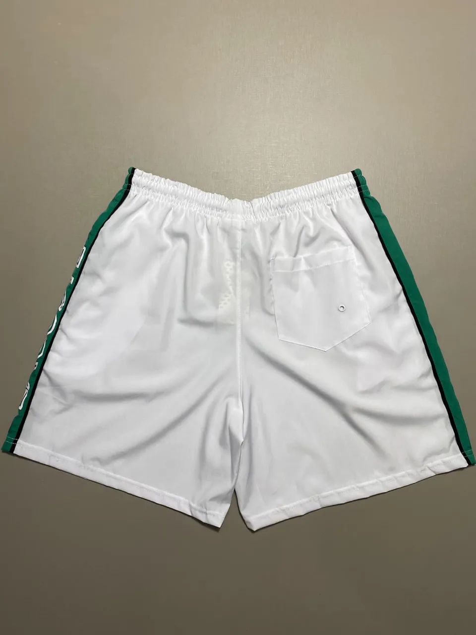 Bermuda Tactel Lac Branco/Verde - Foto 4