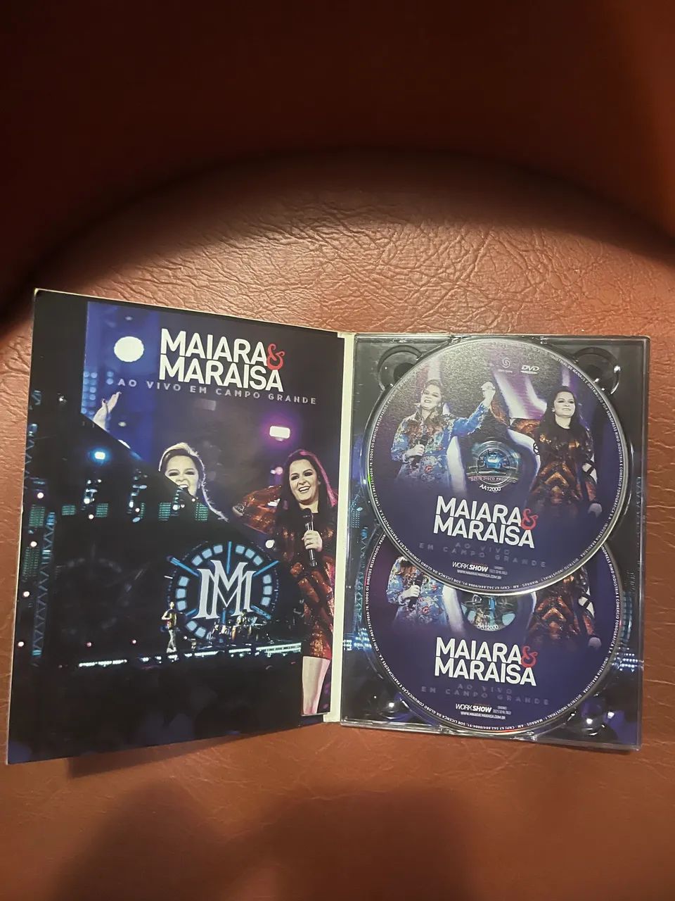 Box CD+DVD Maiara e Maraisa Ao Vivo em Campo Grande - Foto 3