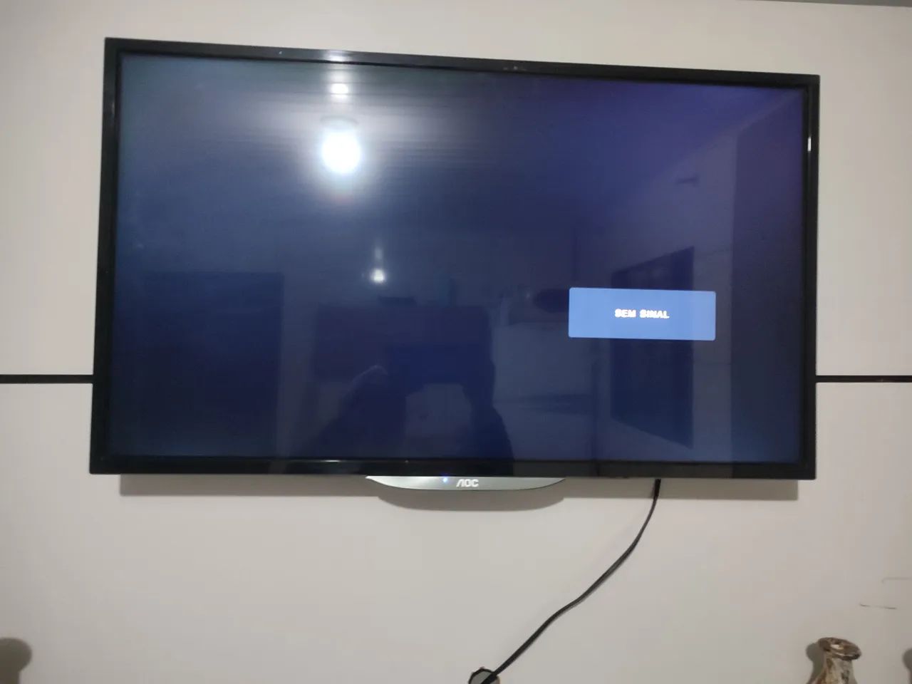 Painel com rack e TV 32 polegadas - Foto 3