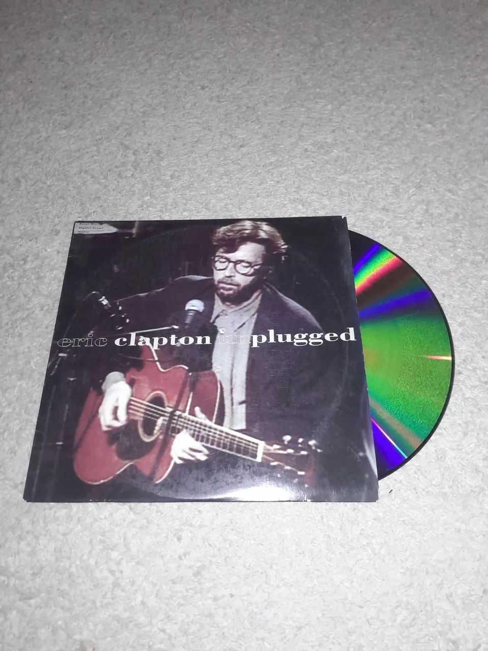 Laserdisc Eric Clapton Unplugged (importado)