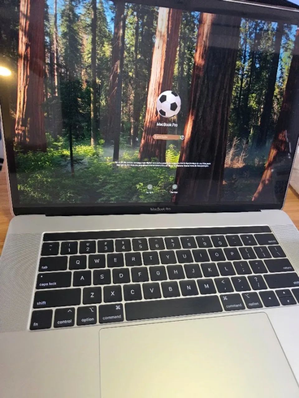 Macbook Pro i7 16GB tela 15