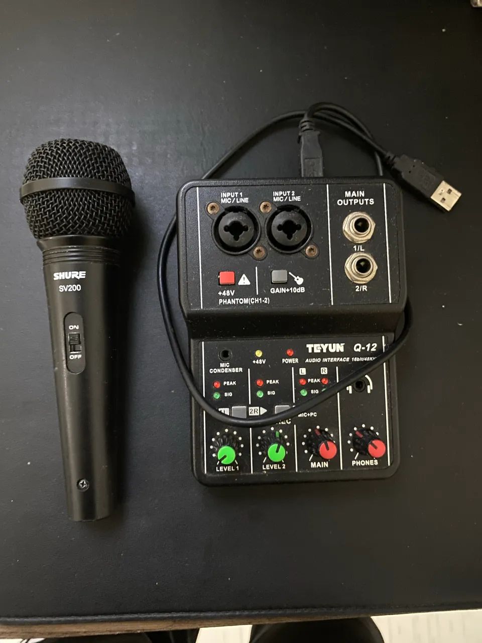 INTERFACE DE AUDIO e MICROFONE SHURE