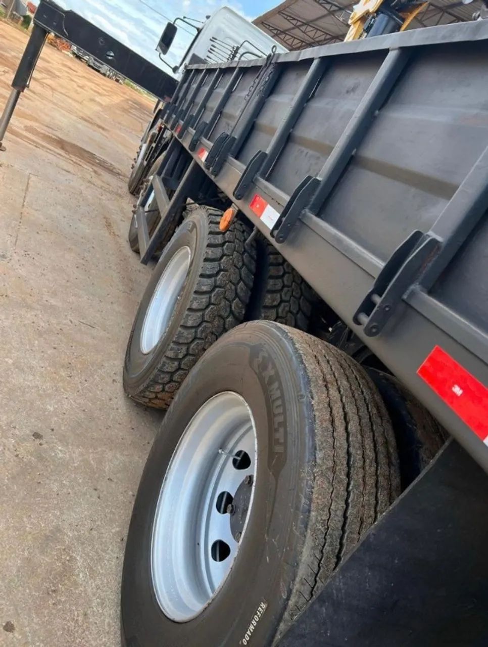 Mercedes-Benz 2429 8x2 Ano 2012 munck 45 - Foto 7