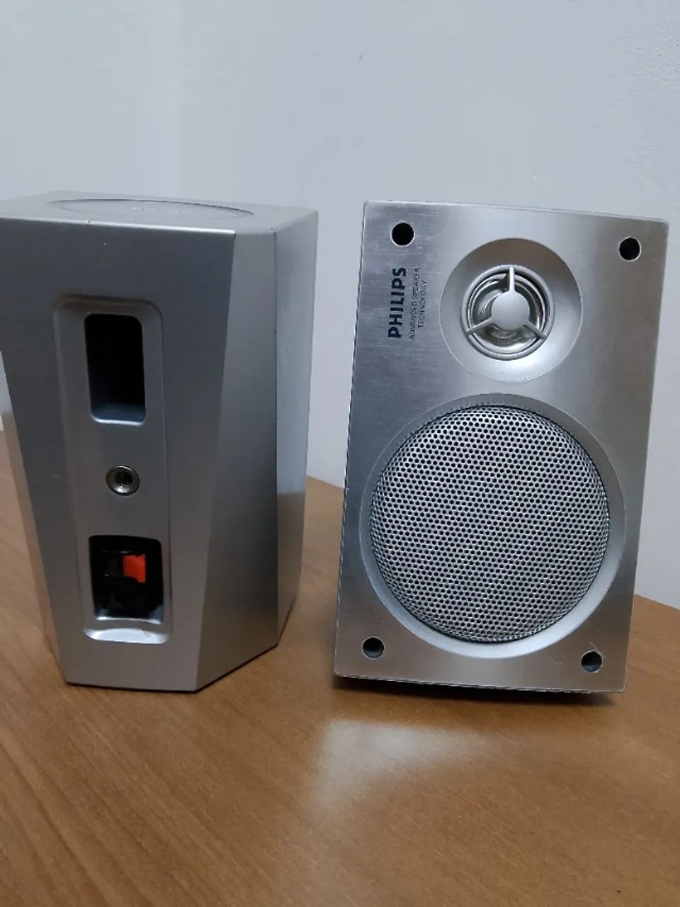 Caixas de som Philips para som ambiente - Foto 5