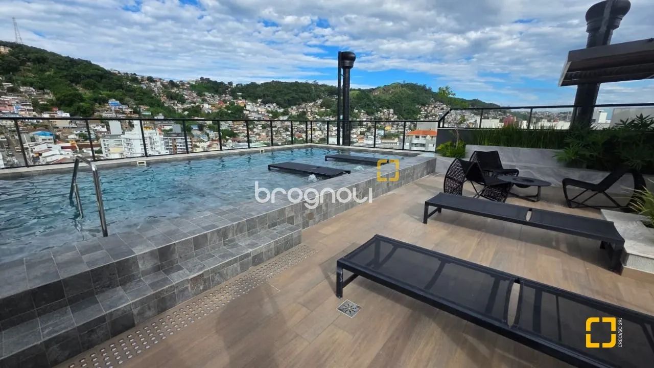 APARTAMENTO DE 2 DORMS COM SUÍTE- SACADA COM CHURRASQUEIRA- CENTRO DE FLORIANÓPOLIS - Foto 3