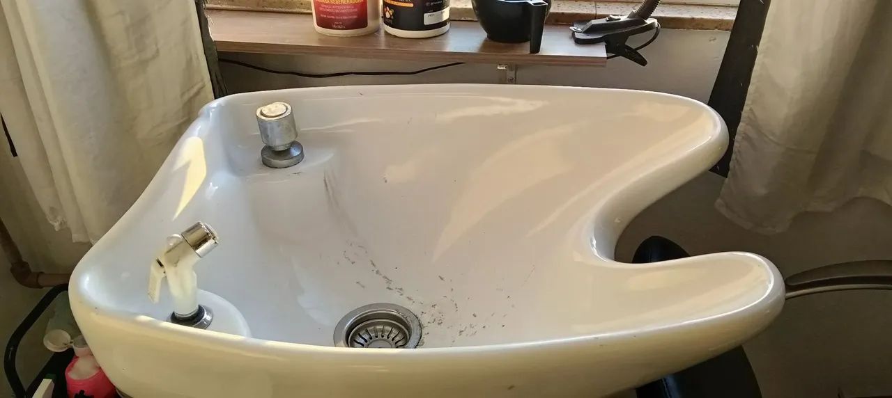 Lavatório profissional ferrante com elevação de pernas - Foto 3