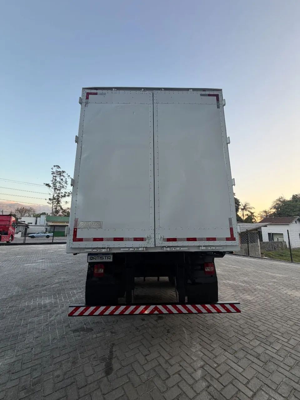 Vw 30-320 8x2 2023 - Chassi - Foto 5