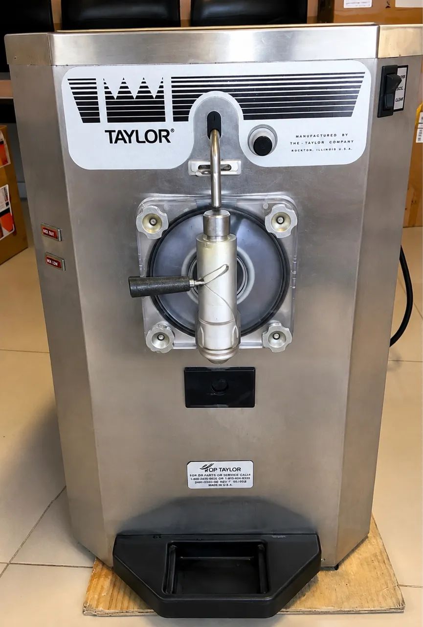 Máquina de Sorvete Soft, Shake e Açaí Marca Taylor  - Foto 2