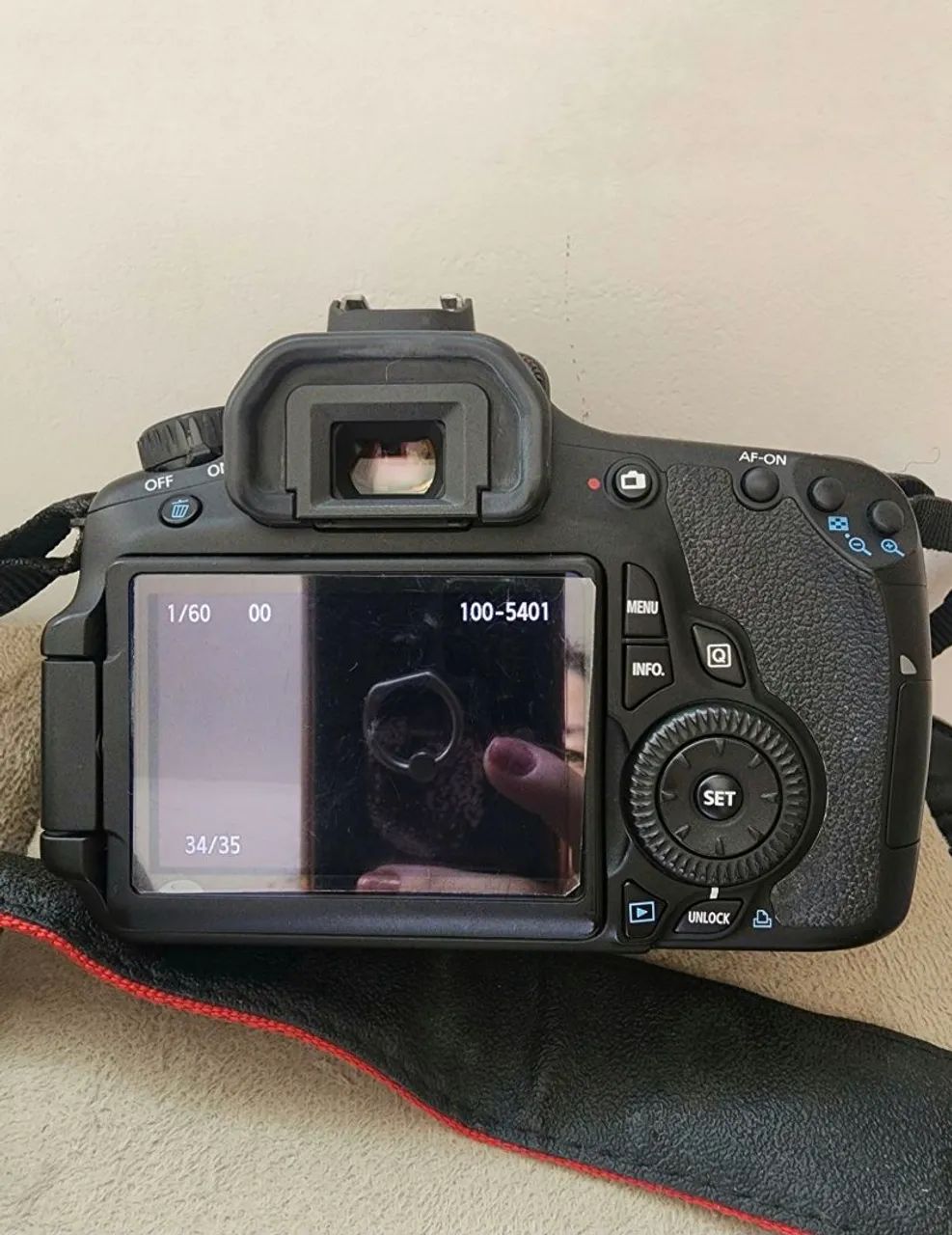 Câmera Canon 60D  - Foto 2