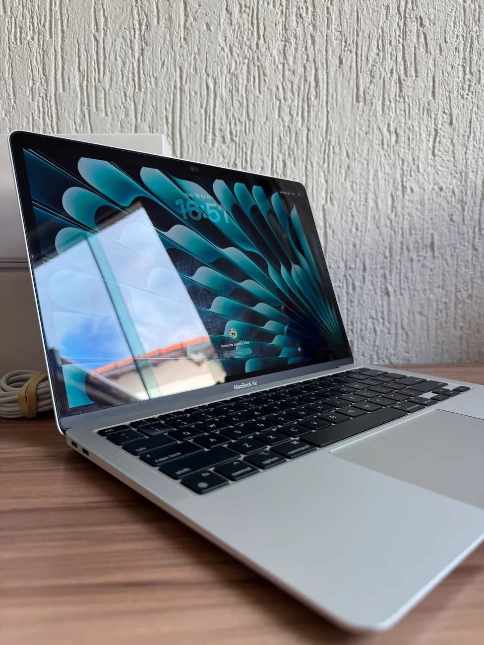 MacBook Air M1 2020 + Caixa + Impecável - Notebooks - Jardim