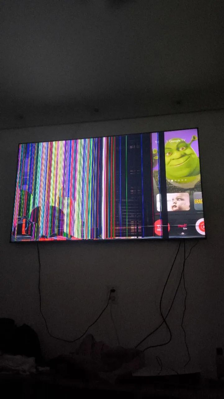 TV TCL 65 POLEGADAS 4K UHD QLED (VISOR QUEBRADO)
