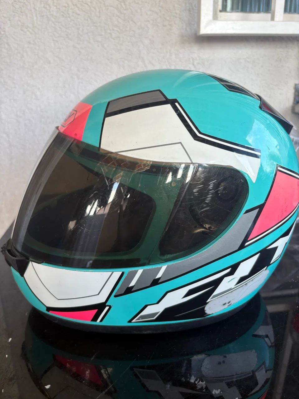 Capacete semi novo  - Foto 4