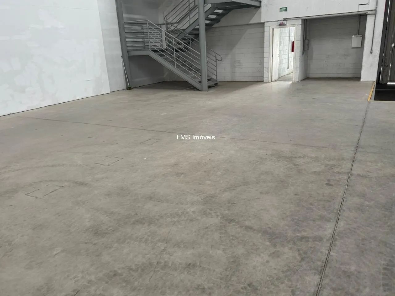 Galpão com 2200m2 em Jandira/SP - Foto 5