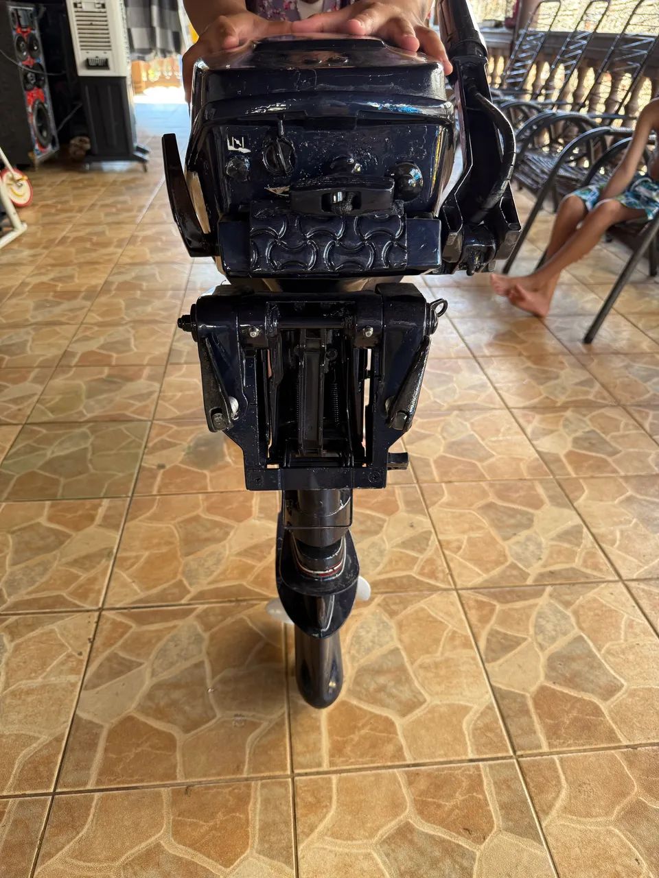 Motor de popa 15hp EVINRUDE - Foto 2