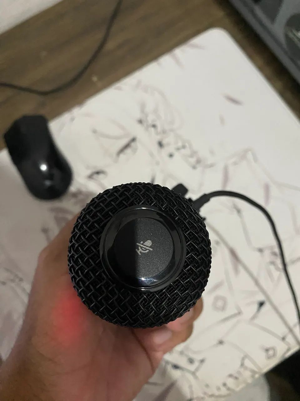 Microfone hyperx solo cast 