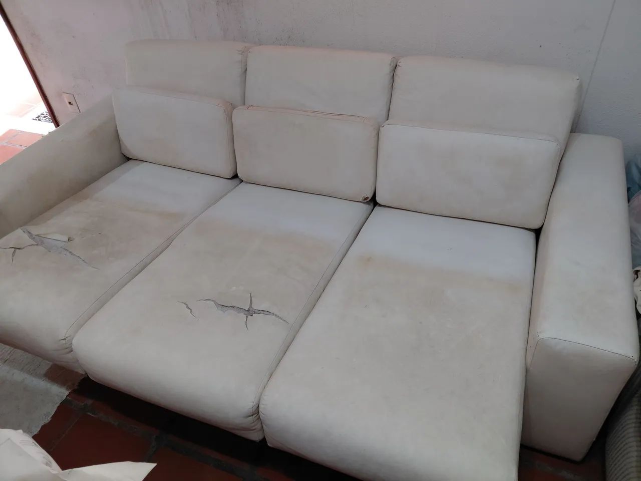 Sofá Chaise Cama 3 lugares Enorme - Foto 3