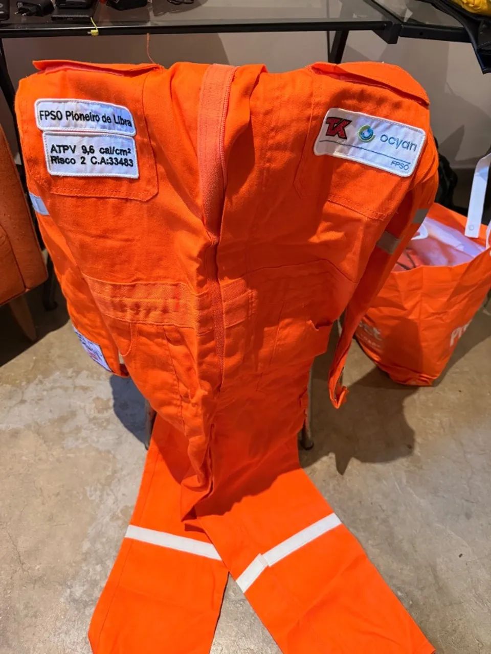 Macacão de EPI_Padrão Petrobras