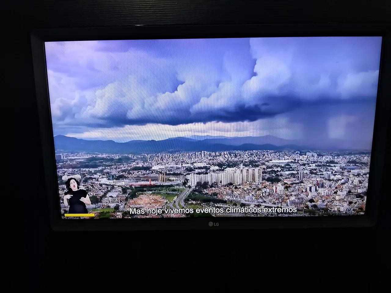 TV LG 24 500