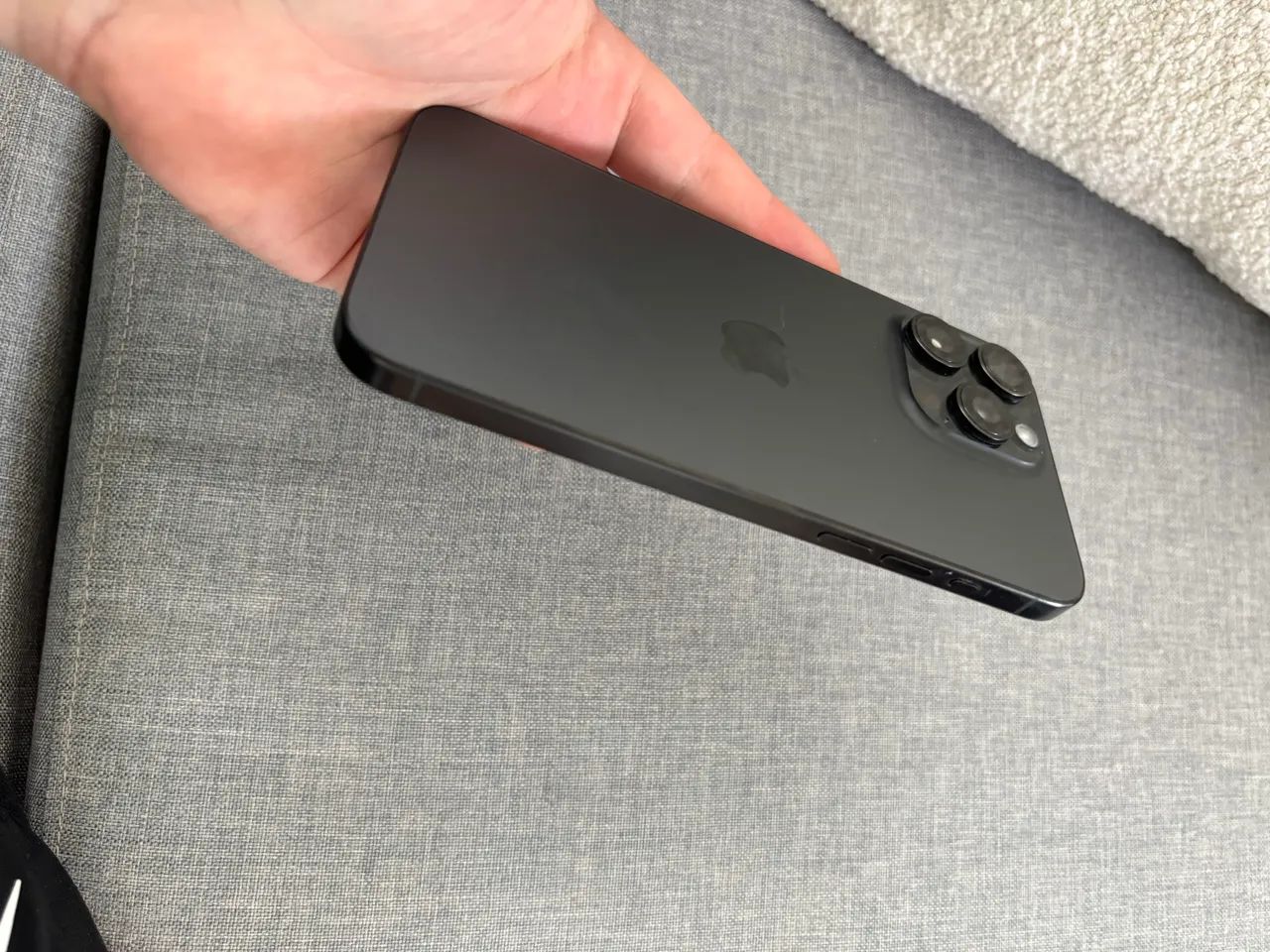 iPhone 15 pro max  - Foto 2