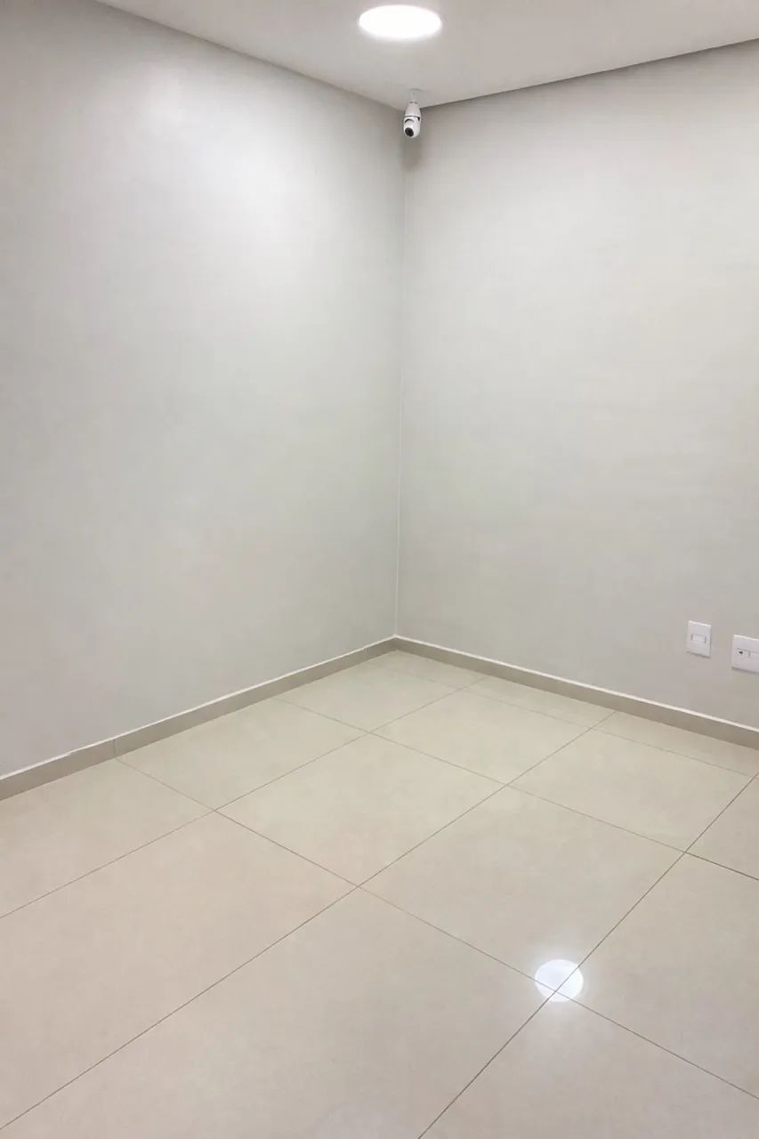 Subloco espaço pra nails design 