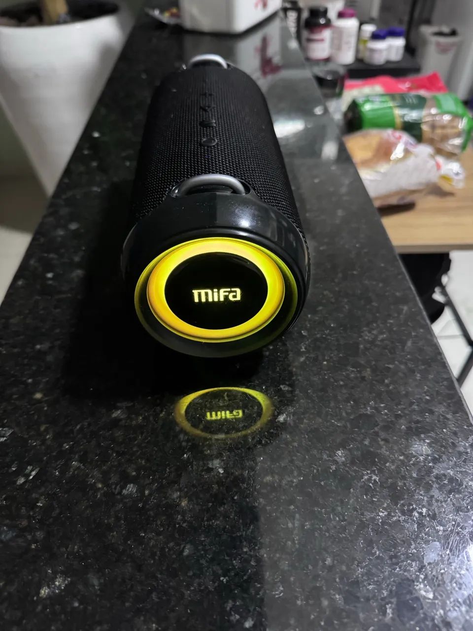 Caixa de som 200 wts a prova d?água 