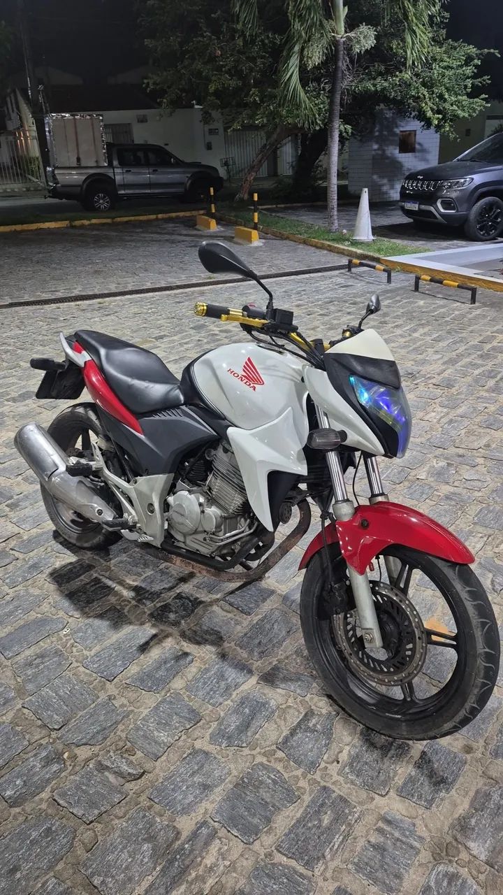 CB 300R 2012 - Foto 4