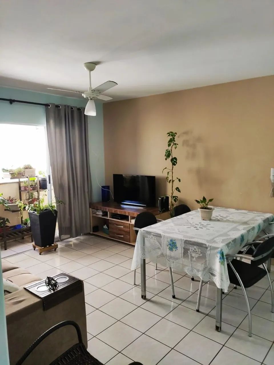 Apartamento à venda | 2 quartos com sacada | Zona 07 Maringá - Foto 2