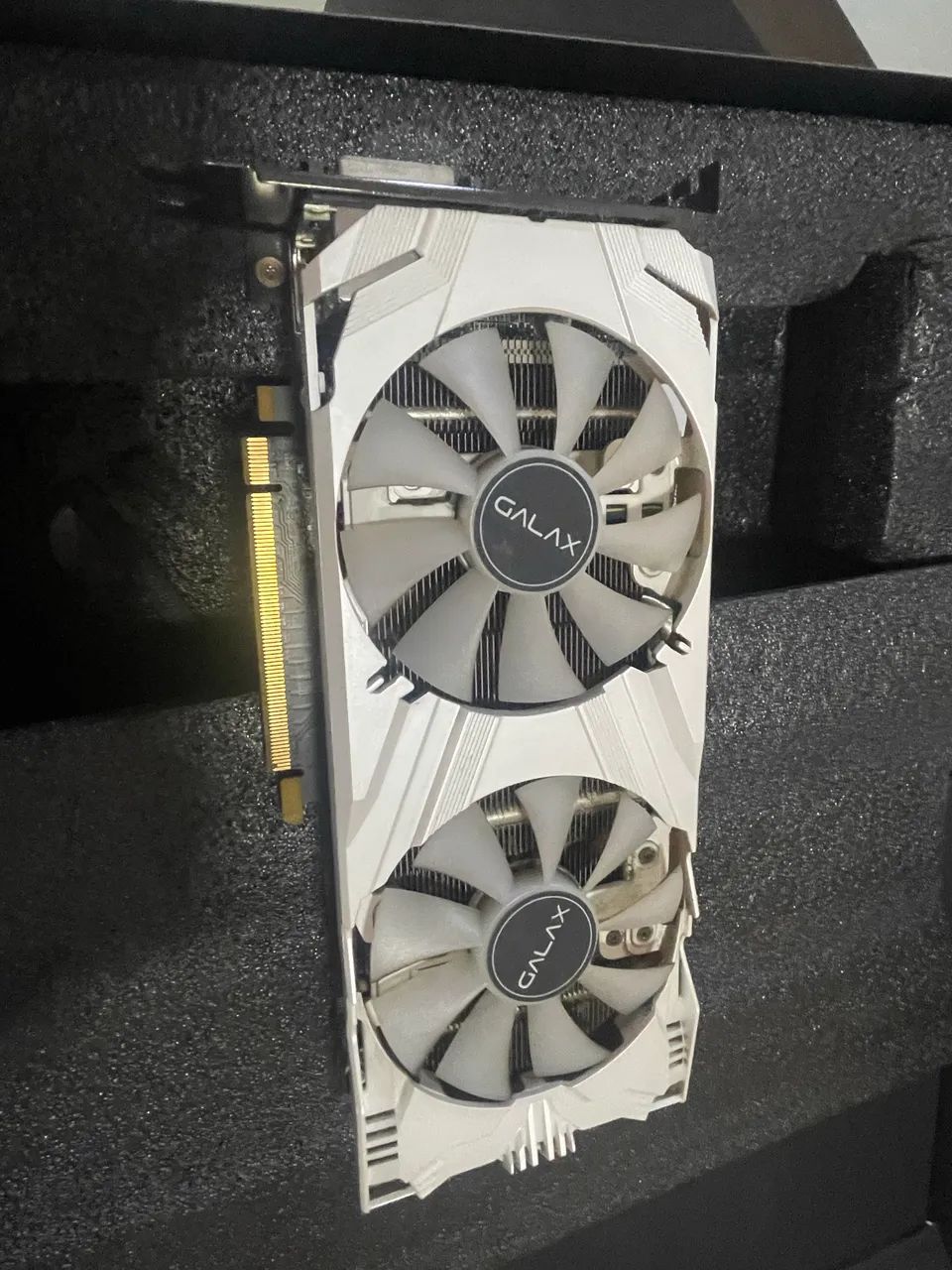 Placa de vídeo 1060 3 gigas